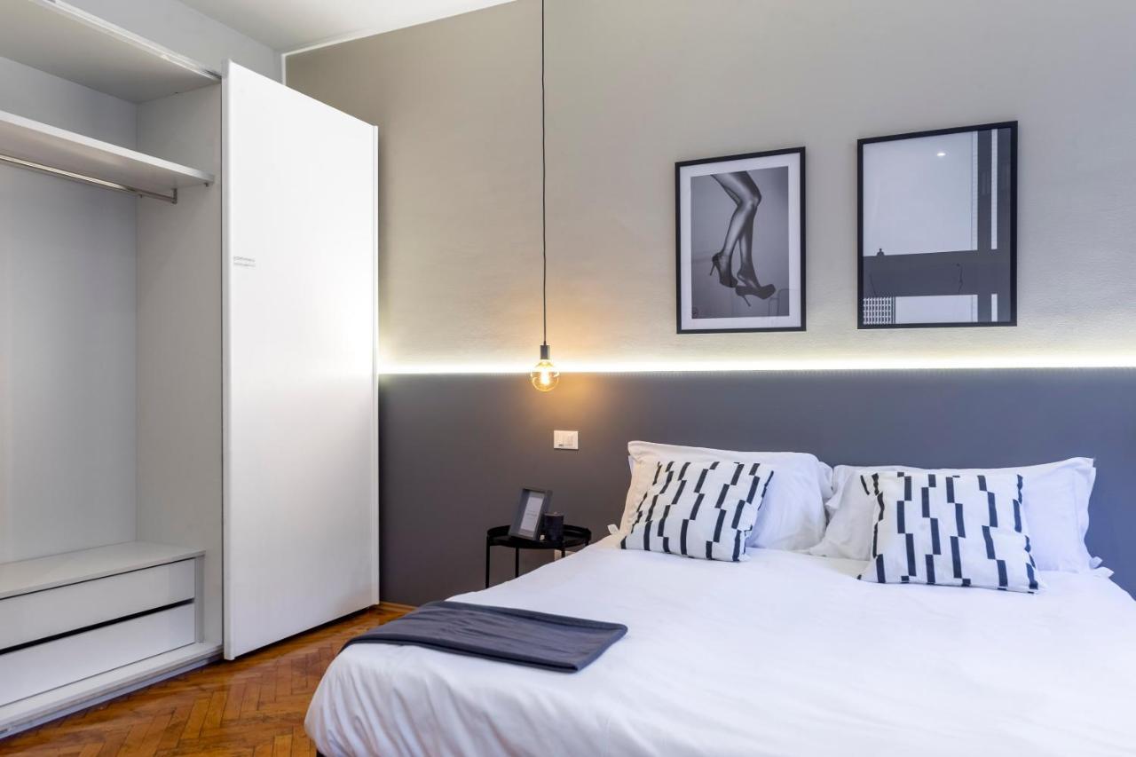 Amazing Studio In The City Center + Wifi Trieste Exterior photo